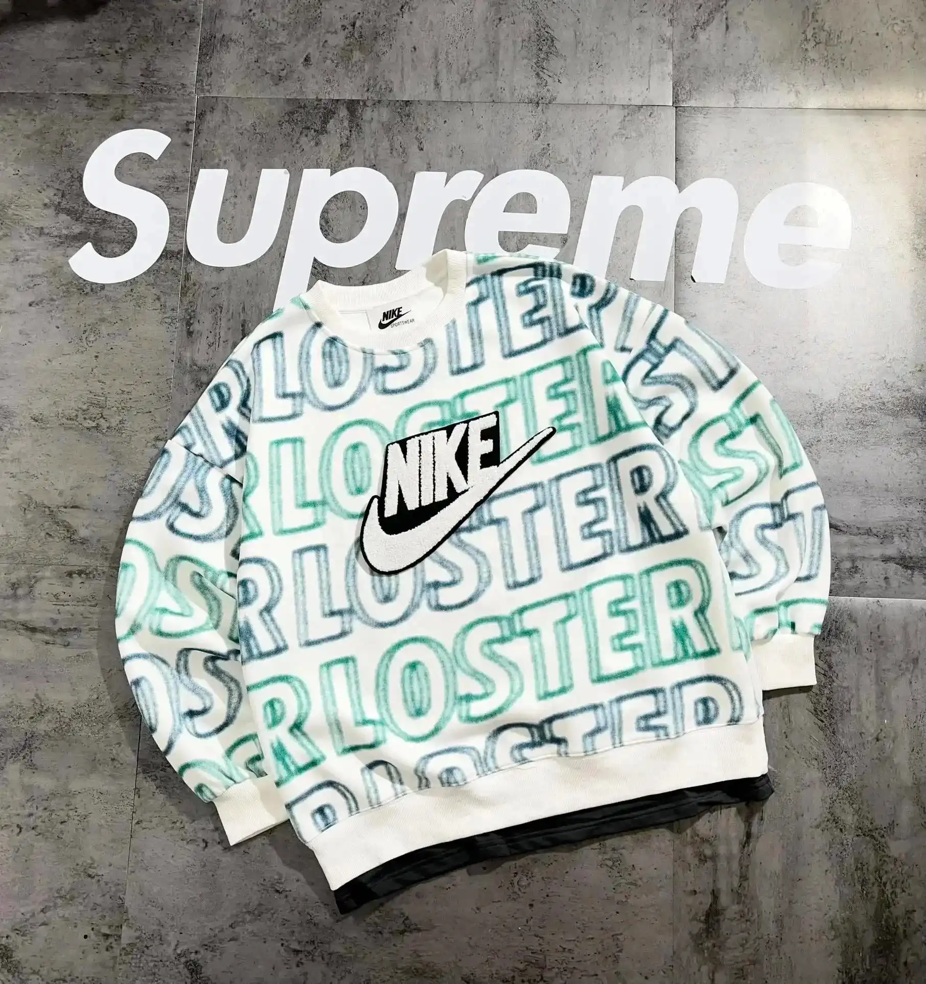 Nike Sweater