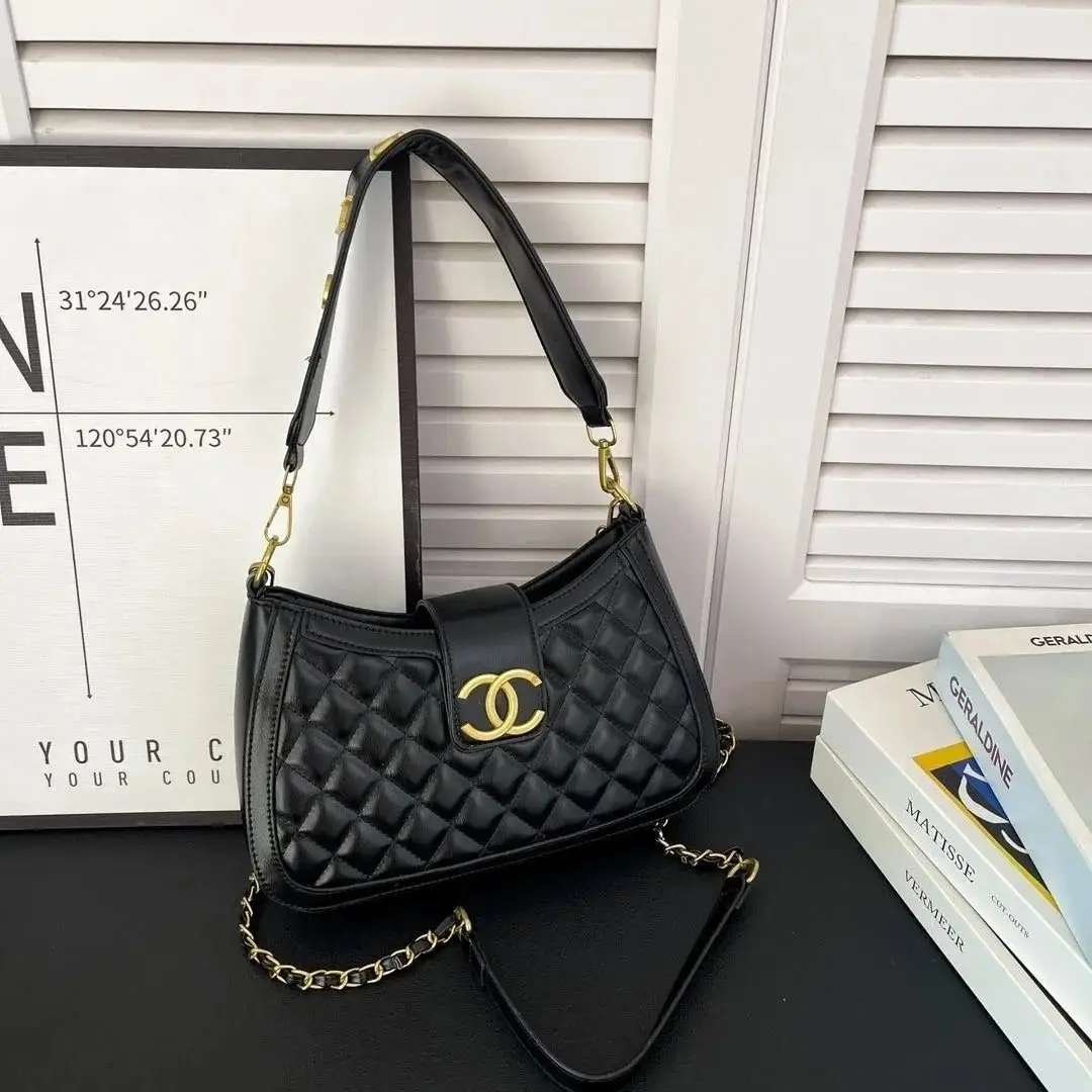 Chanel Shoulder Bag 2