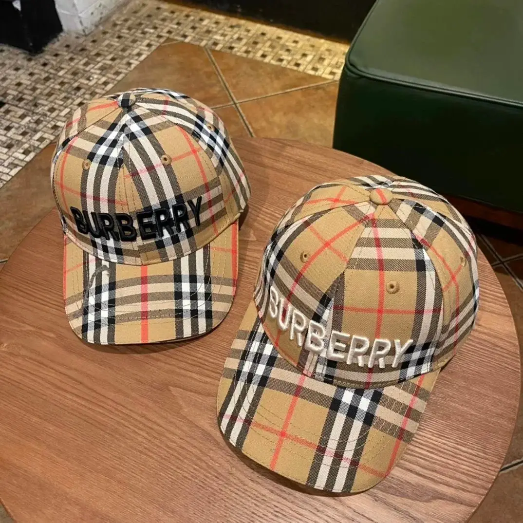 Burberry Vintage Check Baseball Cap [18 styles]