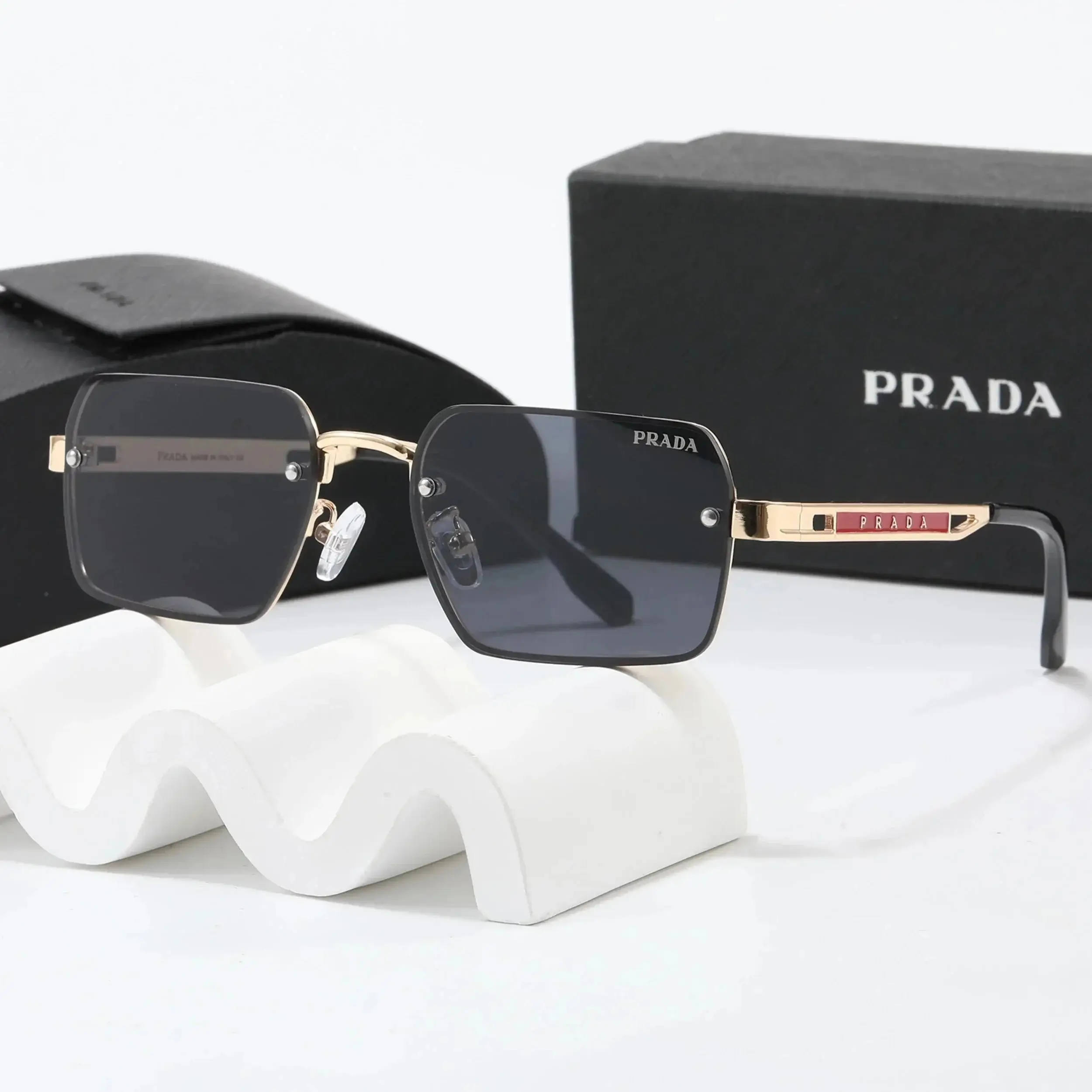 Prada 58047 Sunglasses [39 styles] 2
