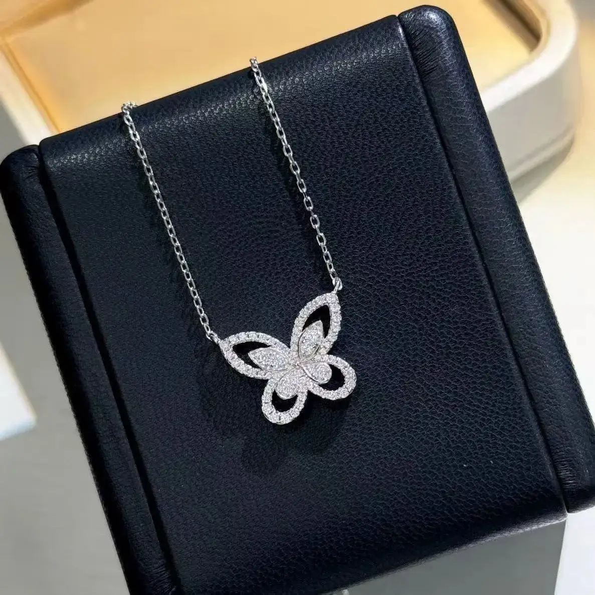 Chanel Pearl CC Logo Necklace 2