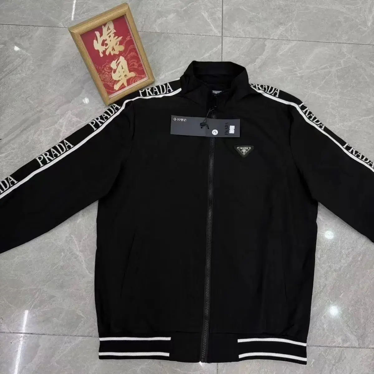Prada Linea Rossa / Re-Nylon / Tessuto / Fendi Monster Eye Jackets/Down Jackets/Hoodies 3