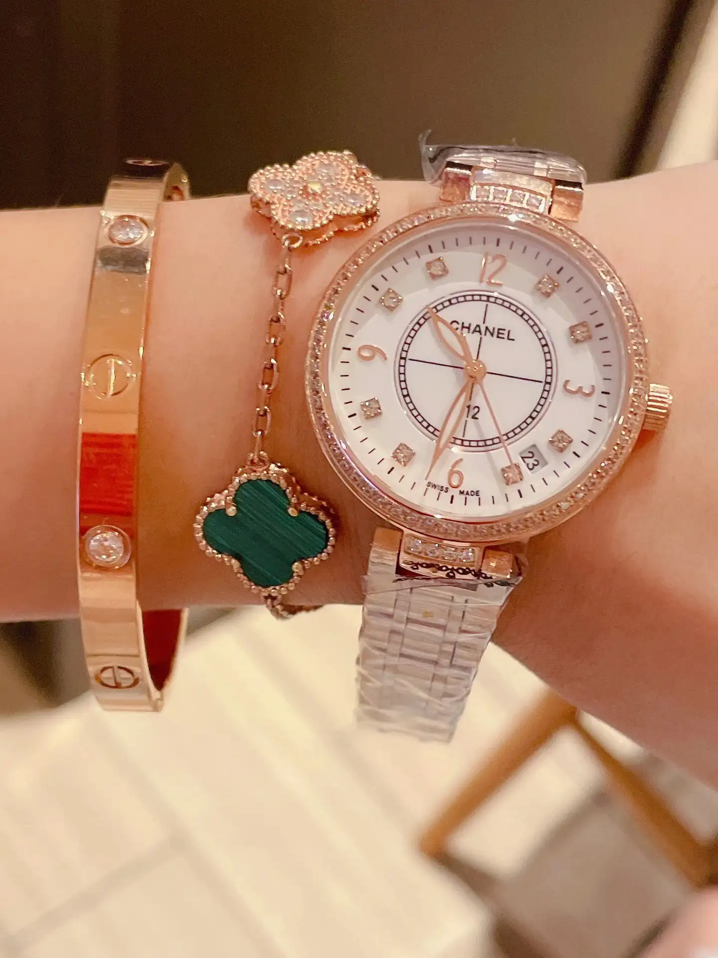 Chanel Quartz Watch [2 styles] 3